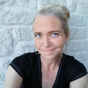 Meet your Posher, Dawn